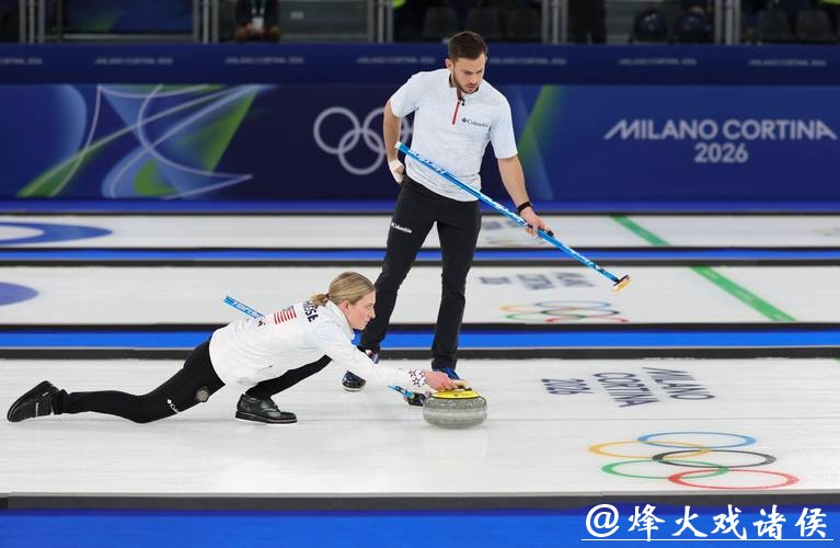 剑指金牌！瑞典队率先杀入冬奥冰壶混双决赛
