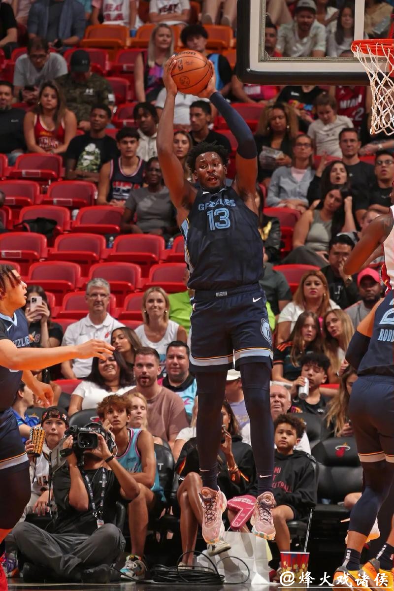 灰熊将裁掉罗斯 36岁的他过去三年合计打77场